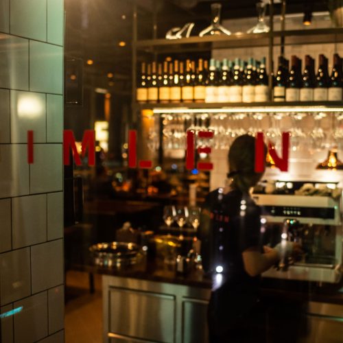 Bar